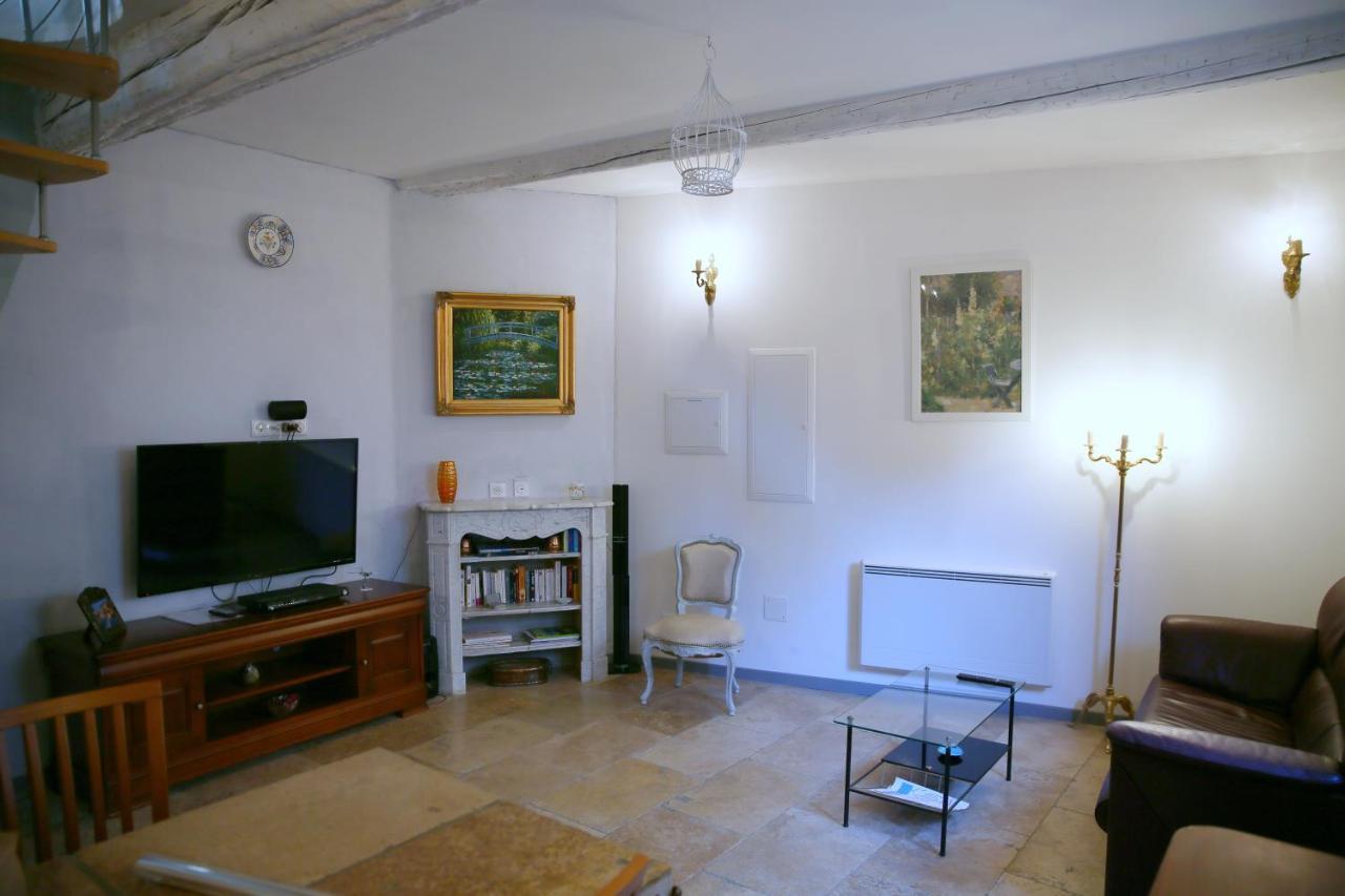 Le Bastidon De Louis, L'Isle Sur La Sorgue Vila Exterior foto